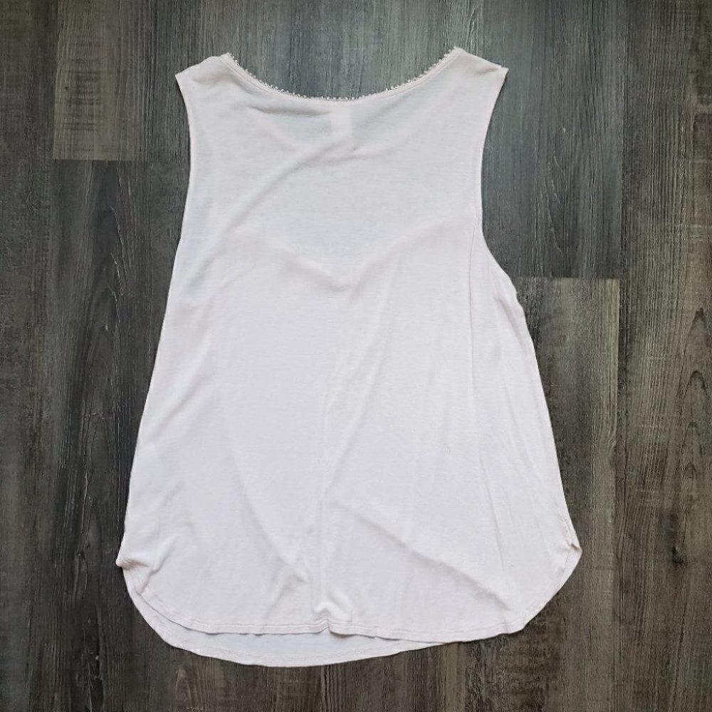 H&M Blouse - Picture 2 of 4